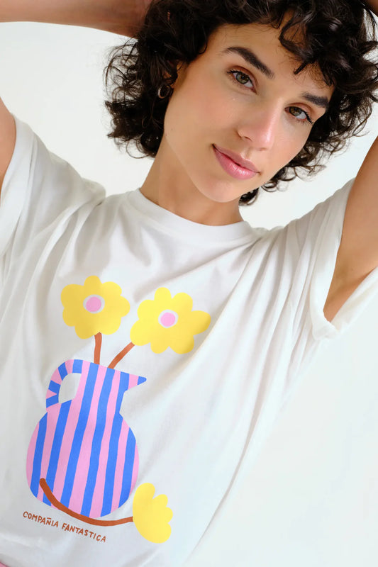 T-shirt with Vase Print "Fantastic Company"