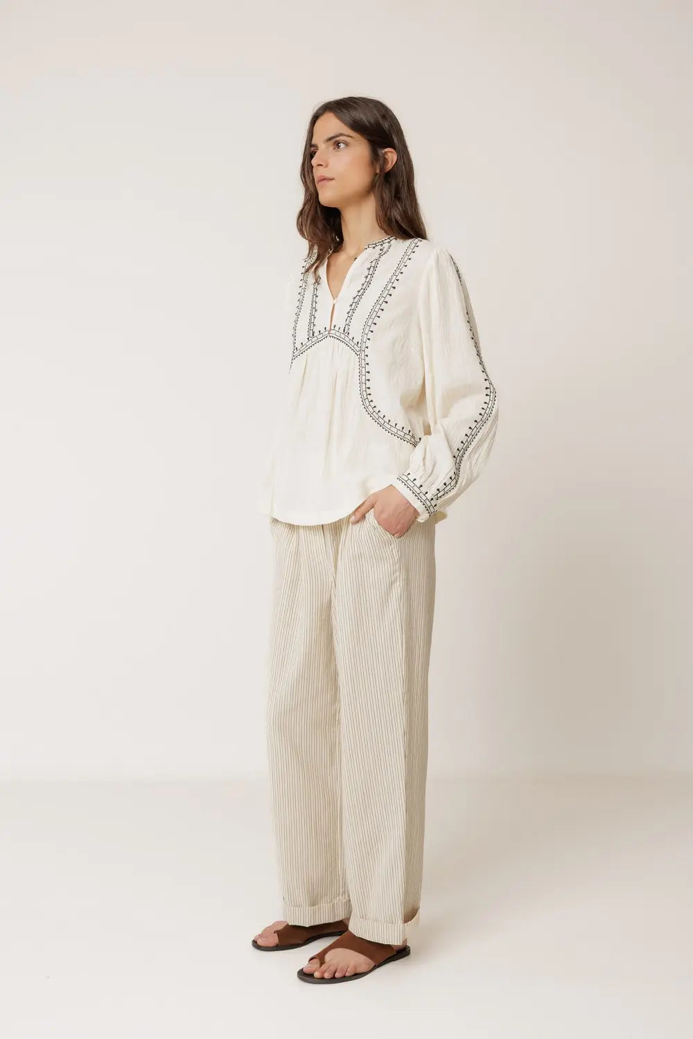 Ethnic-Embroidery Blouse
